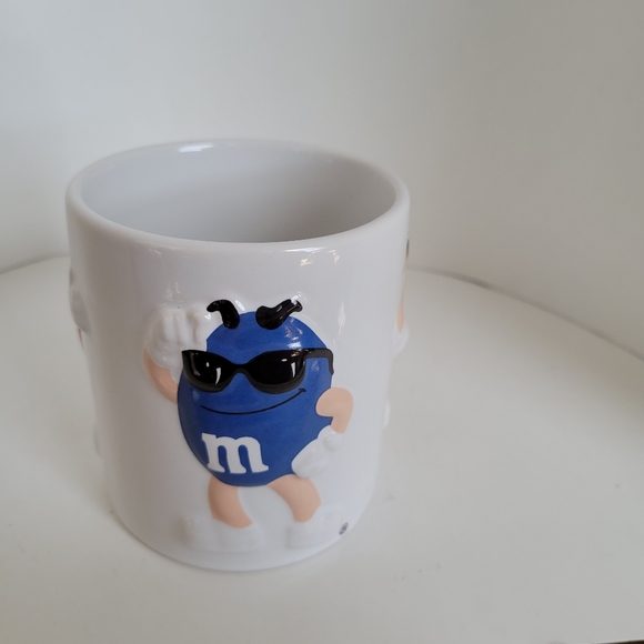 M&M 3D Character Mug - Picture 4 of 5